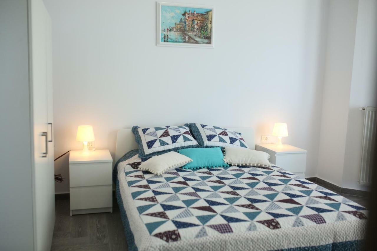 Alexandra Soleil Apartment 那沃达利 外观 照片